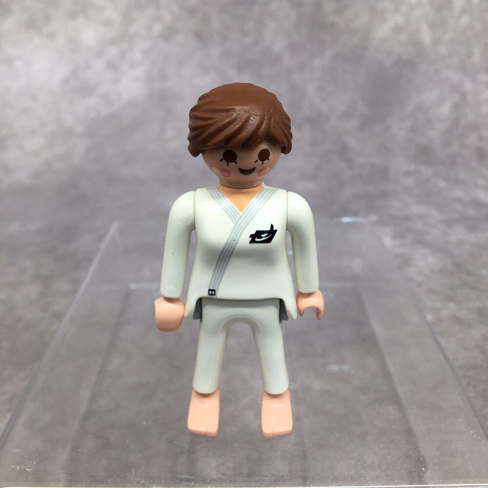Playmobil Female in Pajamas- Bare Feet